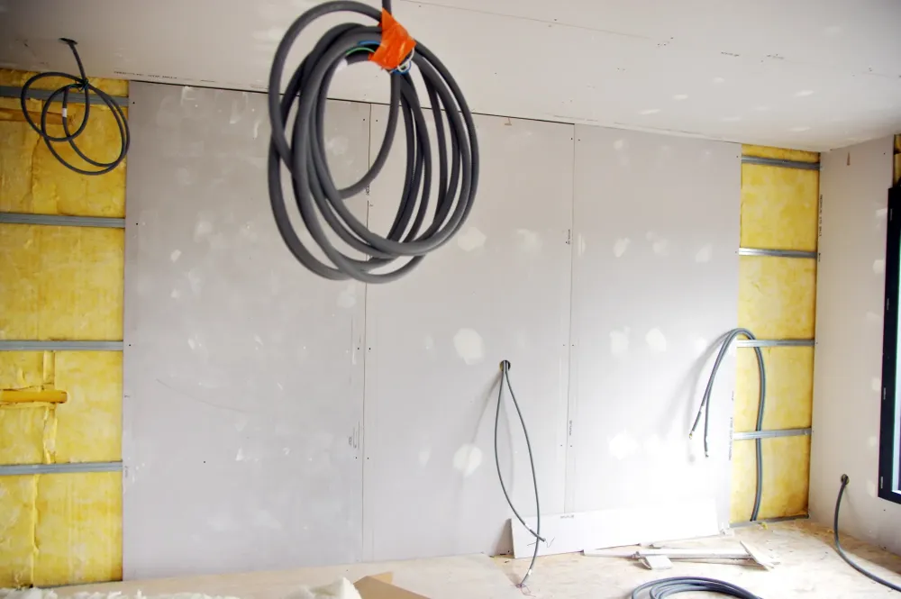 pose plaque de plâtre à Castelnau-Magnoac